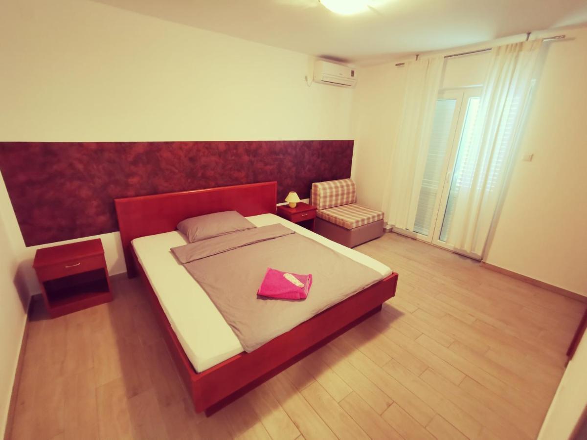 Haus Maro Apartment Supetarska Draga Room photo